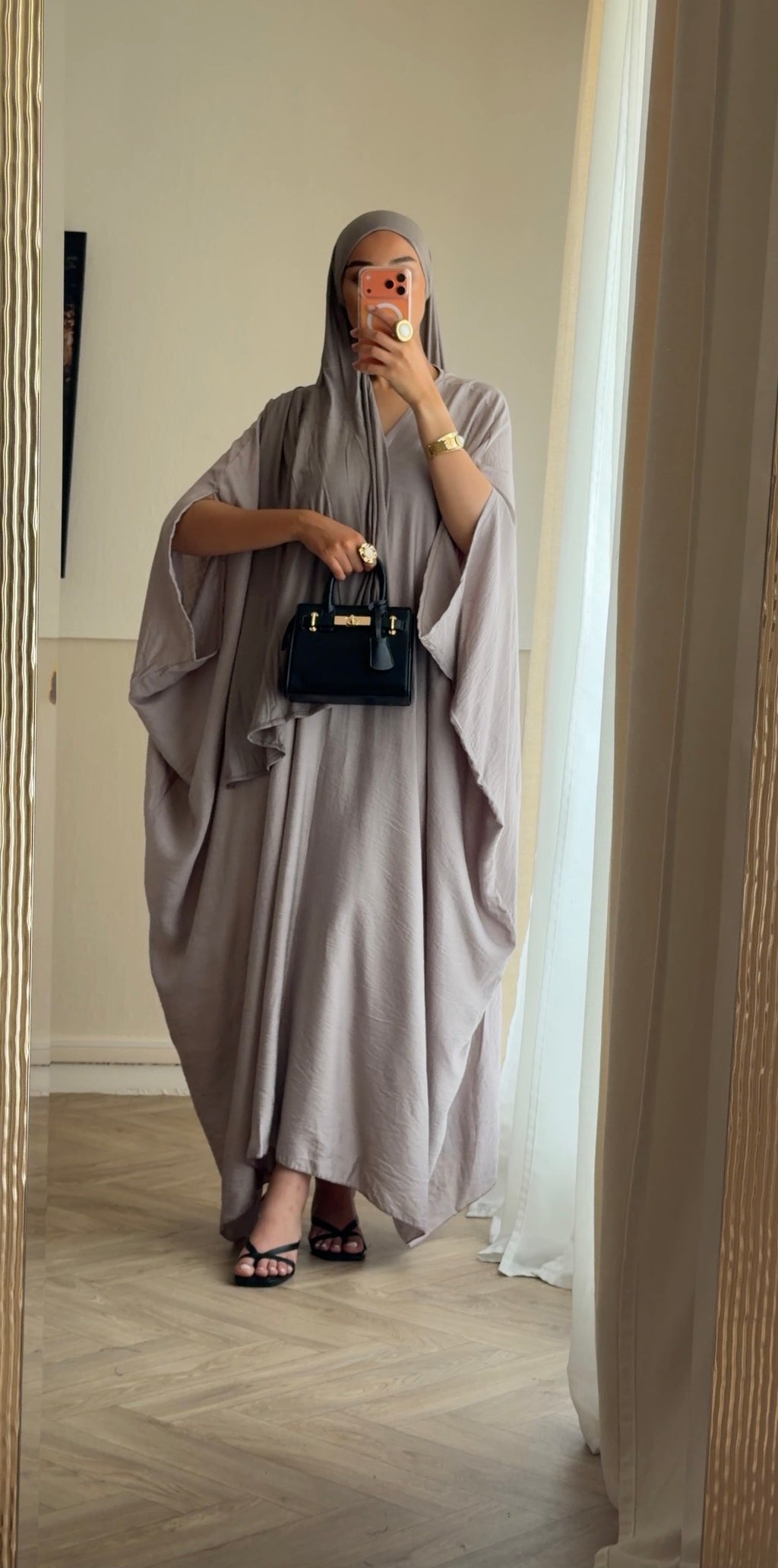 Robe Yasmine